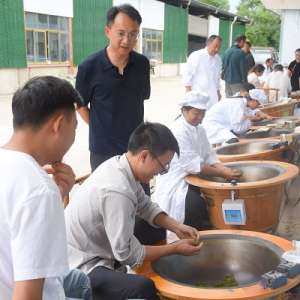 安龍縣灑雨鎮(zhèn)舉辦茶產(chǎn)業(yè)綜合技能提升培訓(xùn)